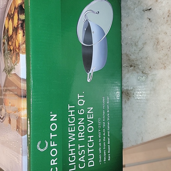 Crofton Lightweight Cast Iron 6Q Dutch Oven NEW IN BOX - Picture 3 of 6
